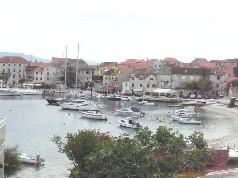 Direct At Sea Apartment Postira Ruang foto